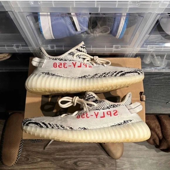 adidas gazelle silver green womens Adidas Yeezy Boost 350 V2 Zebra Sneakers White Size 6.5 CP9654 – Celebrity  Owned